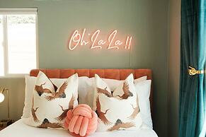 Mod Maya Hotel in Palm Springs