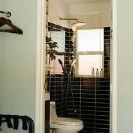 Mod Maya Hotel in Palm Springs