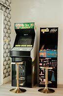 Mod Maya Hotel in Palm Springs