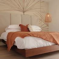 Mod Maya Hotel in Palm Springs