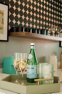 Mod Maya Hotel in Palm Springs