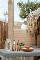 Mod Maya Hotel in Palm Springs