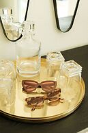 Mod Maya Hotel in Palm Springs