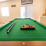 Newly Built 4BR Spacious Retreat in Peyton