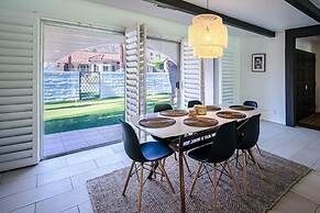 Mountain View Mid-century