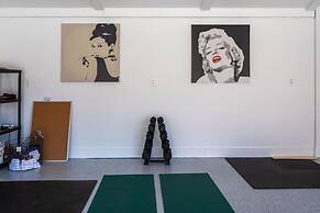 Mountain View Mid-century