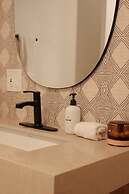 The Maya Hotel- Unique Boutique Experience