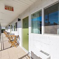 The Maya Hotel- Unique Boutique Experience