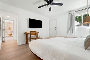 The Maya Hotel- Unique Boutique Experience