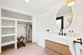 The Maya Hotel- Unique Boutique Experience