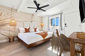 The Maya Hotel- Unique Boutique Experience