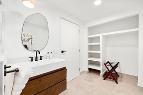 The Maya Hotel- Unique Boutique Experience