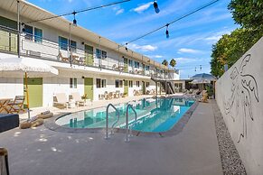 The Maya Hotel- Unique Boutique Experience