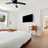 The Maya Hotel- Unique Boutique Experience