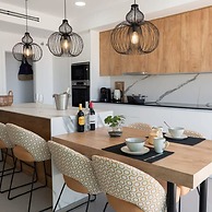 Casa la Vista by Bookaparadise