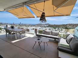 Casa la Vista by Bookaparadise