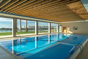 Villa Esmeralda 20 by Bookaparadise