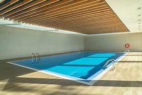 Villa Esmeralda 20 by Bookaparadise