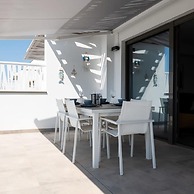 See the Sea by Bookaparadise