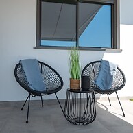 See the Sea by Bookaparadise