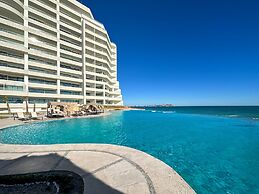 Beachtop Haven 2BR Condo at Iconic Sandy Beach