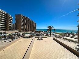Luxury Ocean View Condo w Huge Deck