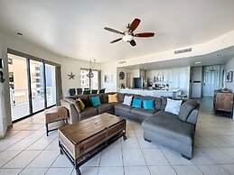 3BR Gem at Sandy Beach Area
