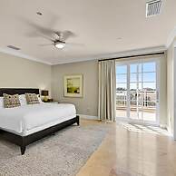 Luxury Penthouse Condo With 360 Oceanviews