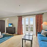 Luxury Penthouse Condo With 360 Oceanviews