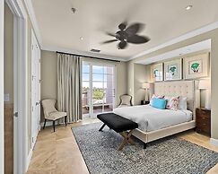 Luxury Penthouse Condo With 360 Oceanviews