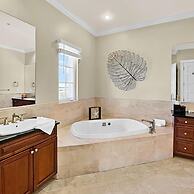 Luxury Penthouse Condo With 360 Oceanviews