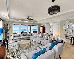 Luxury Penthouse Condo With 360 Oceanviews
