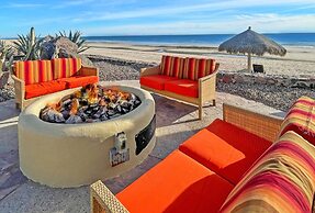 Splash Into Style Ground Floor Poolside Condo