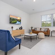 Cozy 3Bd With Free Waterpark at Enclaves at Festival 713