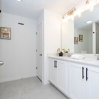 Cozy 3Bd With Free Waterpark at Enclaves at Festival 713