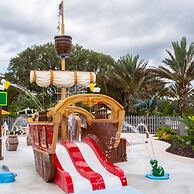 Cozy 3Bd With Free Waterpark at Enclaves at Festival 713