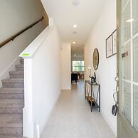 Cozy 3Bd With Free Waterpark at Enclaves at Festival 713