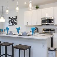 Cozy 3Bd With Free Waterpark at Enclaves at Festival 713