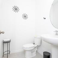 Cozy 3Bd With Free Waterpark at Enclaves at Festival 713