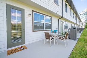 Cozy 3Bd With Free Waterpark at Enclaves at Festival 713