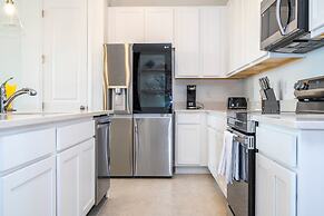 Charming 3Bd Close to Disney Festival 638