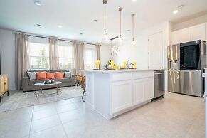 Charming 3Bd Close to Disney Festival 638