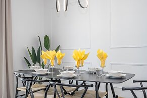 Charming 3Bd Close to Disney Festival 638