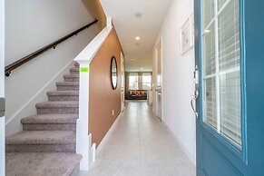 Charming 3Bd Close to Disney Festival 638