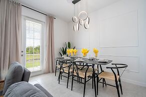 Charming 3Bd Close to Disney Festival 638