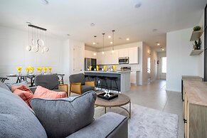 Charming 3Bd Close to Disney Festival 638