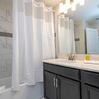 Gorgeous 4Bd w Pool Waterpark Storey Lake 4836m