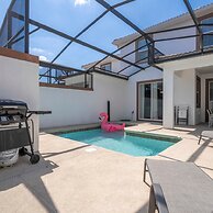 Gorgeous 4Bd w Pool Waterpark Storey Lake 4836m