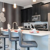 Gorgeous 4Bd w Pool Waterpark Storey Lake 4836m