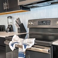 Gorgeous 4Bd w Pool Waterpark Storey Lake 4836m